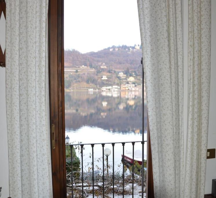 Villa Giardino Con Pontile Sul Lago D'Orta In Riva Орта-Сан-Джулио Экстерьер фото